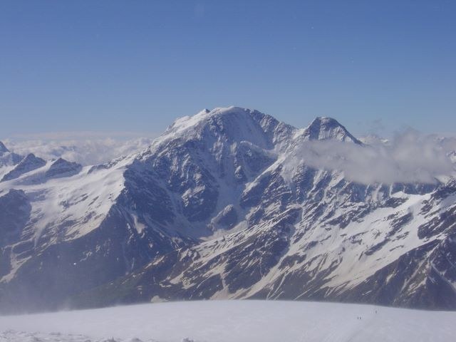 Mt Elbrus 2008, photograph 17