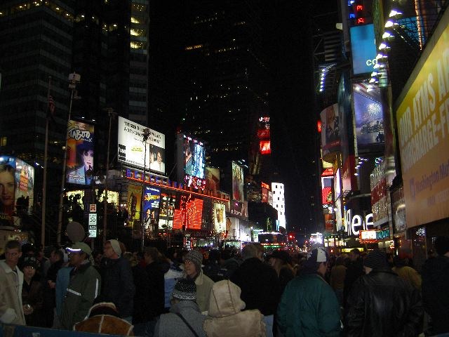 NYC New Years 2003, photograph 6