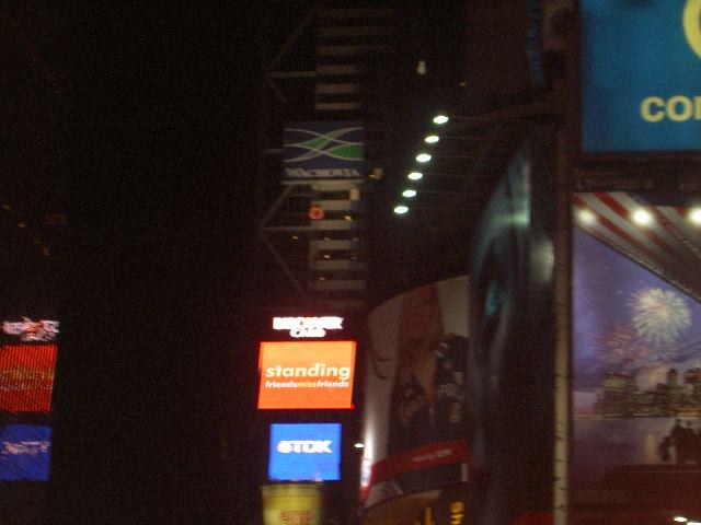 NYC New Years 2003, photograph 21